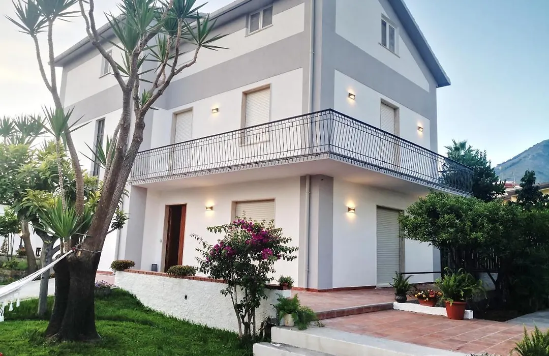B&B Villa dei Desideri-1